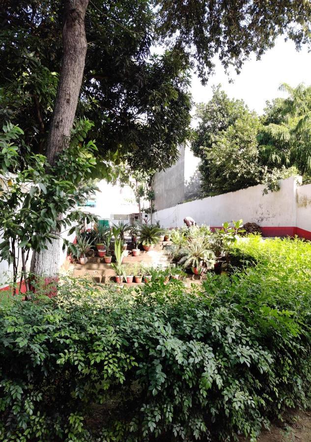 Hotel Krishan Kanhiya Jaunpur Exterior photo