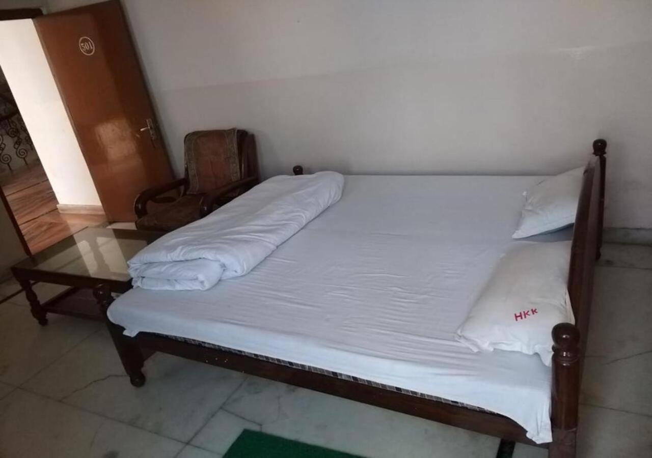Hotel Krishan Kanhiya Jaunpur Exterior photo